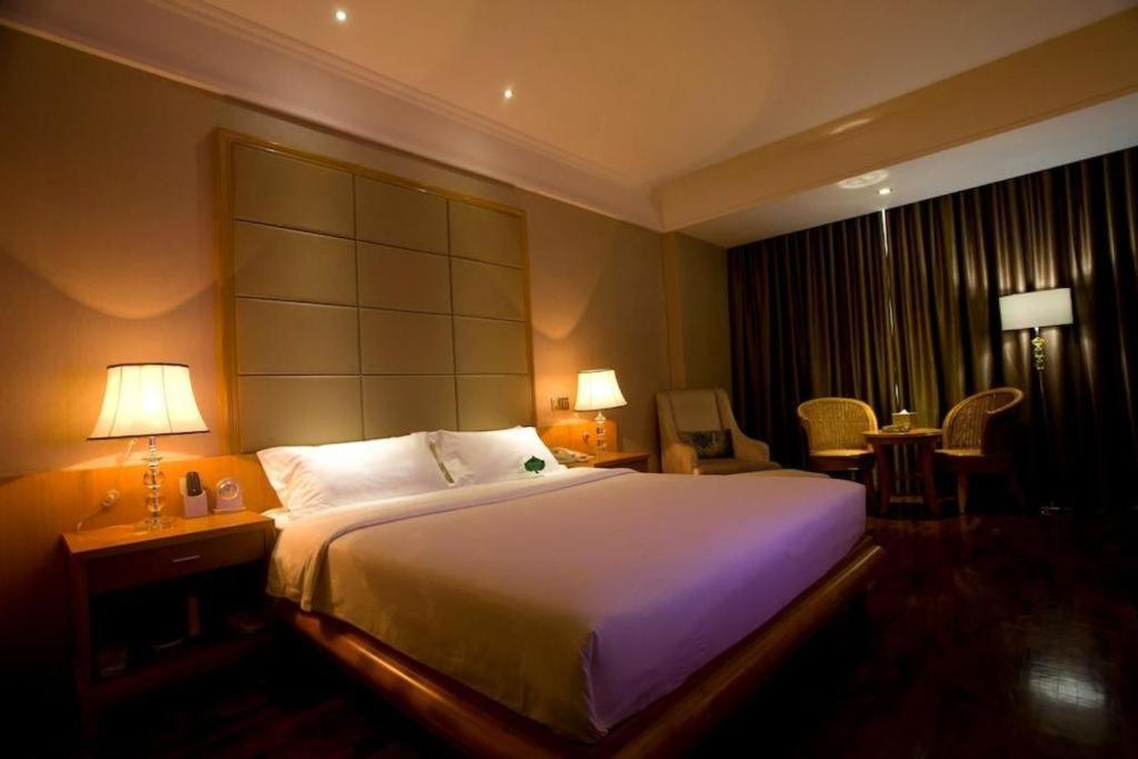 San Jiang Grand Hotel Вьентьян Экстерьер фото